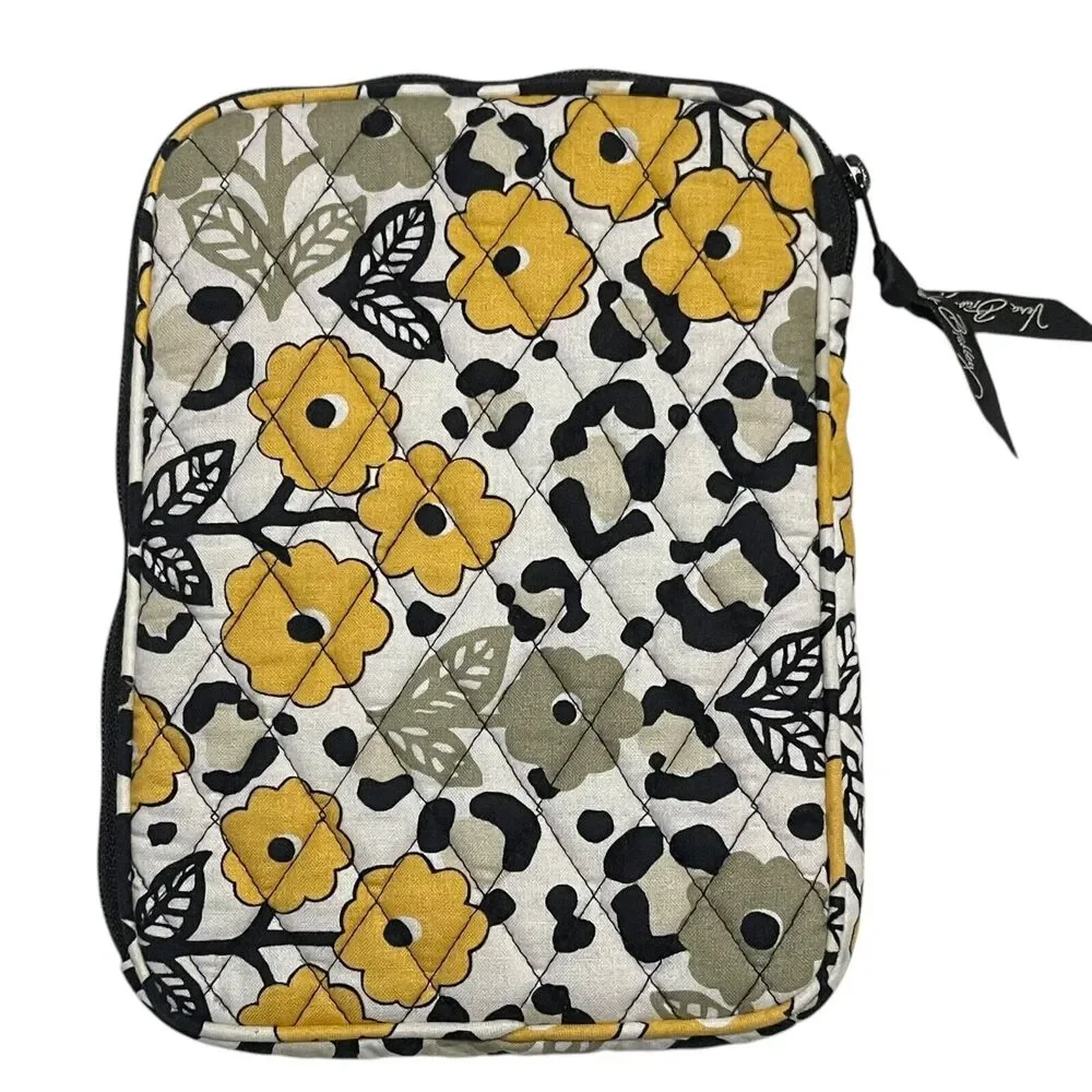 Vera Bradley Go Wild Kindle Case Animal Print Floral Quilted Holder Tablet iPad - Picture 3 of 7